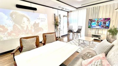 ゴロゴロマットも無料でご準備OK - レンタルスペース【RoomAoyama】 RoomAoyama 　多目的スペースの室内の写真