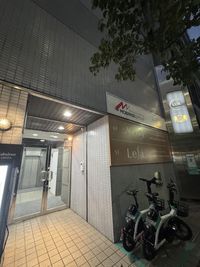ビル外観 - LUX シュミレーションゴルフ LUX シュミレーションゴルフ（小）の外観の写真