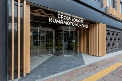 クロススクエア熊本九品寺 クロススクエア熊本九品寺 SUNAの入口の写真