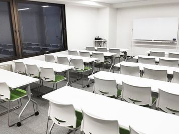 会議・商談・小規模研修に最適|設備充実の都心会議室。スタッフ常駐で安心。 - ビジョンセンター市ヶ谷駅前
