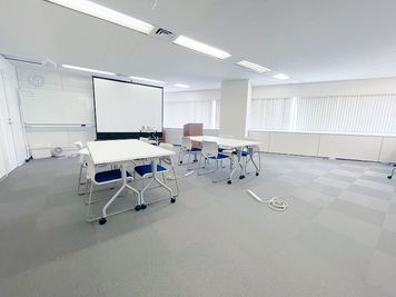 会議・商談・小規模研修に最適|設備充実の都心会議室。スタッフ常駐で安心。 - ビジョンセンター品川アネックス