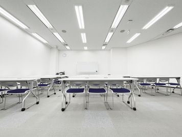 研修・セミナー・社内会議に最適|設備充実の都心会議室。スタッフ常駐で安心。 - ビジョンセンター品川アネックス