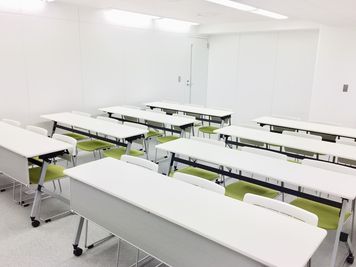 会議・商談・小規模研修に最適｜設備充実の都心会議室。スタッフ常駐で安心。 - ビジョンセンター東京駅前
