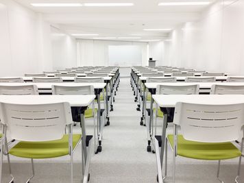 会議・商談・小規模研修に最適｜設備充実の都心会議室。スタッフ常駐で安心。 - ビジョンセンター東京駅前