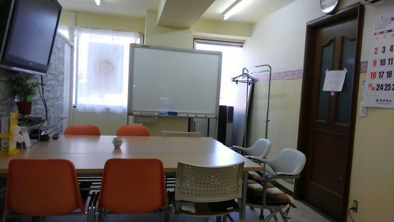 会議室　サロン - レンタルスペース　談笑