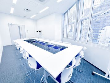 会議・商談・小規模研修に最適|設備充実の都心会議室。スタッフ常駐で安心。 - ビジョンセンター東京虎ノ門