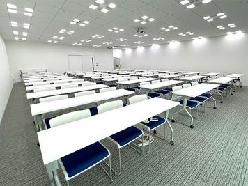 研修・セミナー・社内会議に最適|設備充実の都心会議室。スタッフ常駐で安心。 - ビジョンセンター東京虎ノ門