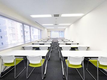 会議・商談・小規模研修に最適|設備充実の都心会議室。スタッフ常駐で安心。 - ビジョンセンター浜松町