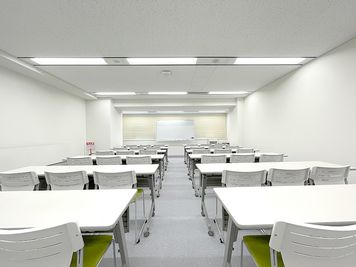 会議・商談・小規模研修に最適｜設備充実の都心会議室。スタッフ常駐で安心。 - ビジョンセンター市ヶ谷