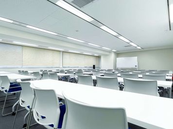 研修・セミナー・社内会議に最適｜設備充実の都心会議室。スタッフ常駐で安心。 - ビジョンセンター市ヶ谷