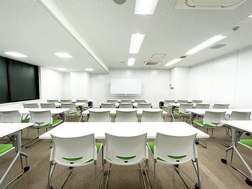 会議・商談・小規模研修に最適|設備充実の都心会議室。スタッフ常駐で安心。 - ビジョンセンター田町