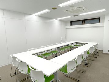 会議・商談・小規模研修に最適|設備充実の都心会議室。スタッフ常駐で安心。 - ビジョンセンター田町