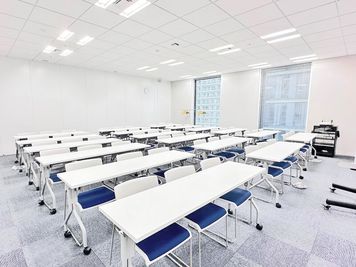 会議・商談・小規模研修に最適|設備充実の都心会議室。スタッフ常駐で安心。 - ビジョンセンター横浜みなとみらい