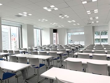 研修・セミナー・社内会議に最適|設備充実の都心会議室。スタッフ常駐で安心。 - ビジョンセンター東京 京橋