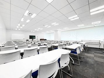研修・セミナー・社内会議に最適|設備充実の都心会議室。スタッフ常駐で安心。 - ビジョンセンター新橋
