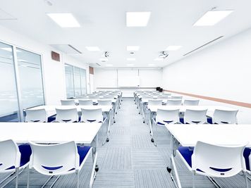 会議・商談・小規模研修に最適|設備充実の都心会議室。スタッフ常駐で安心。 - ビジョンセンター虎ノ門 溜池山王