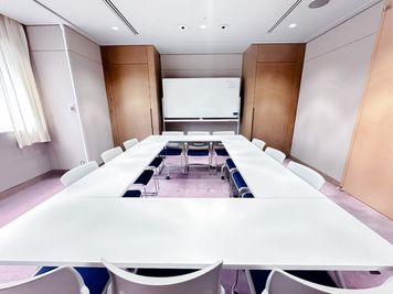 会議・商談・小規模研修に最適|設備充実の都心会議室。スタッフ常駐で安心。 - ビジョンセンターグランデ東京浜松町