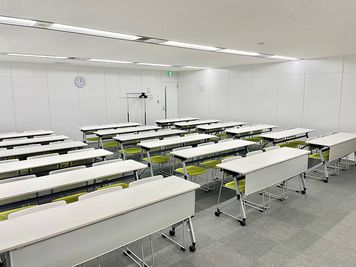 会議・商談・小規模研修に最適|設備充実の都心会議室。スタッフ常駐で安心。 - ビジョンセンター横浜(西口)
