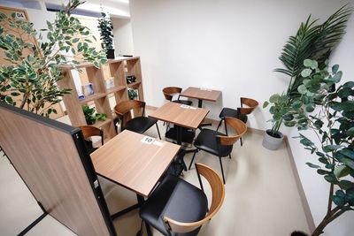 <大手町Terrace 2名席No.8>西小倉コワーキングスペース✨光回線Wi-Fi📶会議/打ち合わせ/テレワーク/作業/自習 - 【大手町Terrace】