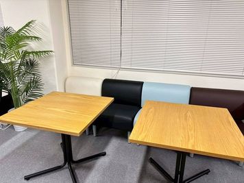 スタジオA（可動インテリア） - サイドバイスタジオ三田 【撮影機材・制作備品すべて無料貸出OK】サイドバイスタジオ三田の室内の写真