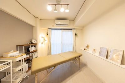横浜レンタルサロンAria 『完全個室貸切』『女性限定』『即日予約』横浜レンタルサロンアリアの室内の写真