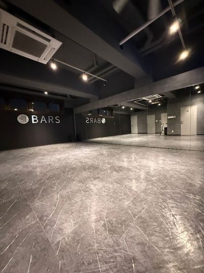 谷保駅徒歩4分｜ダンス・撮影レンタルスタジオ - BARS DANCE STUDIO