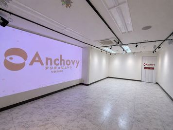 アンチョビストア池袋店の室内の写真