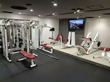 🎊オープン特別価格実施中🎊　阿倍野駅直結！完全個室レンタルジム🏋️パーソナルトレーニング歓迎✨ - レンタルジムOWL