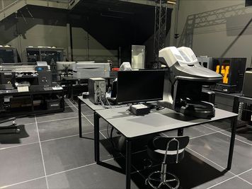 ワーキングエリア内 ステージ - UAI（USEYA ADVANCED INDUSTRY） 多目的レンタルスペースの室内の写真