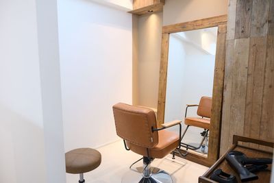 ROOMY share salon 関内駅5分｜美容師向け半個室レンタルサロン｜1日6,000円～の室内の写真