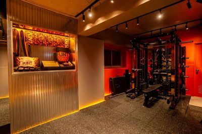 mela gym（メラジム）学芸大学店 	mela gym（メラジム）学芸大学店の室内の写真
