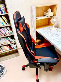 USB扇風機 - レンタルスペースモモ 個室-auWi-Fi集中-疲れ-新品椅子ひとりにちょうどいい。の室内の写真