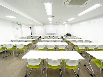 会議・商談・小規模研修に最適|設備充実の都心会議室。スタッフ常駐で安心。 - ビジョンセンター永田町駅前