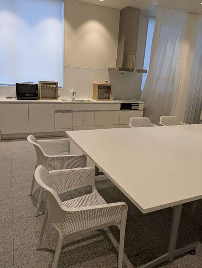 RoomC キッチン付きレンタルスペース - 幕張ベイパーク クロスポート