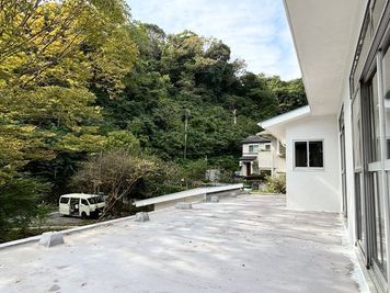 オプションで35㎡のルーフバルコニーがご利用いただけます。 - Art of Life 山の音 2階洋室貸切Planの設備の写真