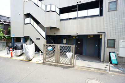 ※建物敷地内の駐車場/駐輪場は利用禁止です。 - 【SoloWork中野北口】 SoloWork中野北口No.3の外観の写真