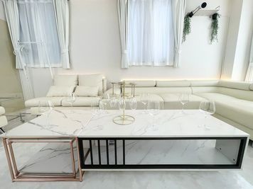 WHITE RooM 日本橋店の室内の写真