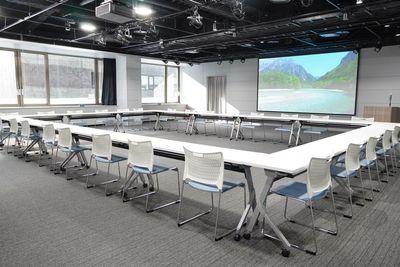 【札幌駅直結＆最短徒歩3分！】Wi－Fi・有線LAN無料｜180インチの大型スクリーンを格安で｜控室付☆ - アスティホール