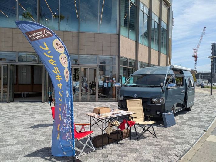 幕張ベイパーク　クロスポート 幕張ベイパークの中心交差点　クロスポート　フロント広場の室内の写真