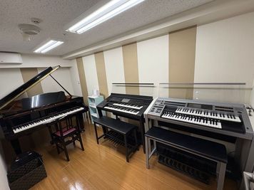 ヤマハミュージック直営教室!【岡山駅地下直結】本番前練習として多数ご利用いただいています♪EL最新機種ELS03XR導入! - ミュージックアベニュー岡山