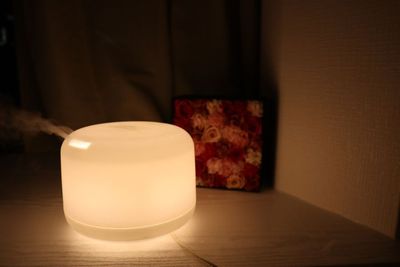 加湿器（間接照明としてもご利用いただけます） - レンタルサロンMint 【４０３】(旧 Rocca) 名古屋 レンタルサロン│金山駅２分✨完全個室✨地域最安値！の室内の写真