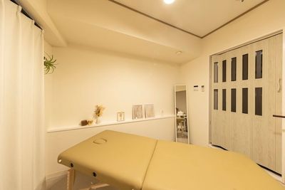 女性専用セルフ脱毛Aria+ 女性専用セルフ脱毛アリア+の室内の写真
