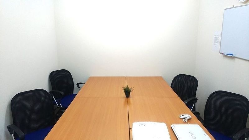 日吉会議室2F - 幸会議室