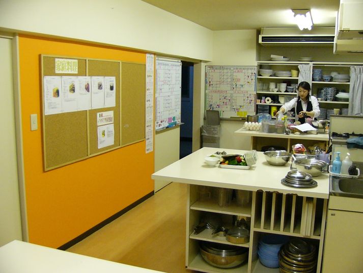 ポケットキッチン渋谷料理教室 レンタルキッチン　ルームA＋Bの室内の写真