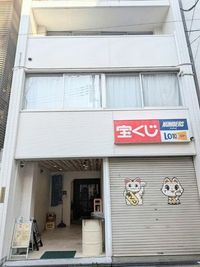 こちらの建物の一階奥です - メゾンスミコ 駅近宝くじ横一階18席カフェバースペースの外観の写真