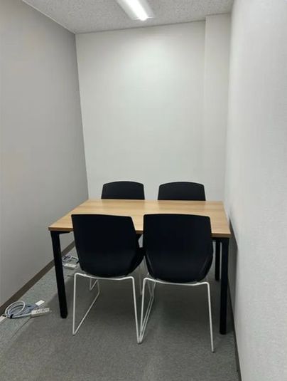 CM 905 - リージャス会議室 札幌大通