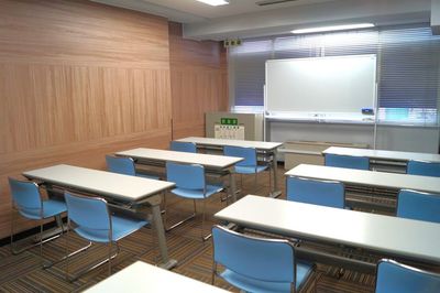 【地域最安値!】会議、研修、セミナーなどに最適です★ 無料WiFi完備 - オフィスパーク 名駅花車デザイン会議室
