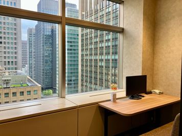 H¹T大手町（サテライト型シェアオフィス） ROOM L 16(21階)の室内の写真