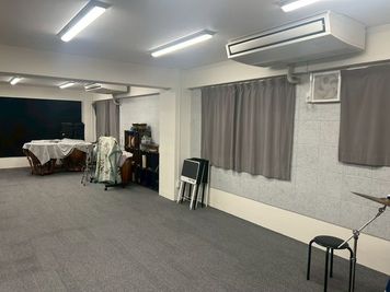 Marusho Music Studioの室内の写真