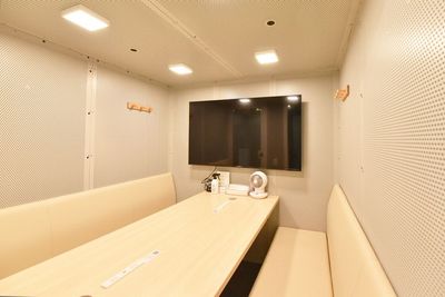 FEEEP下北沢駅前店 FEEEP下北沢駅前店｜定員6名個室｜部屋番号12(PG)の室内の写真